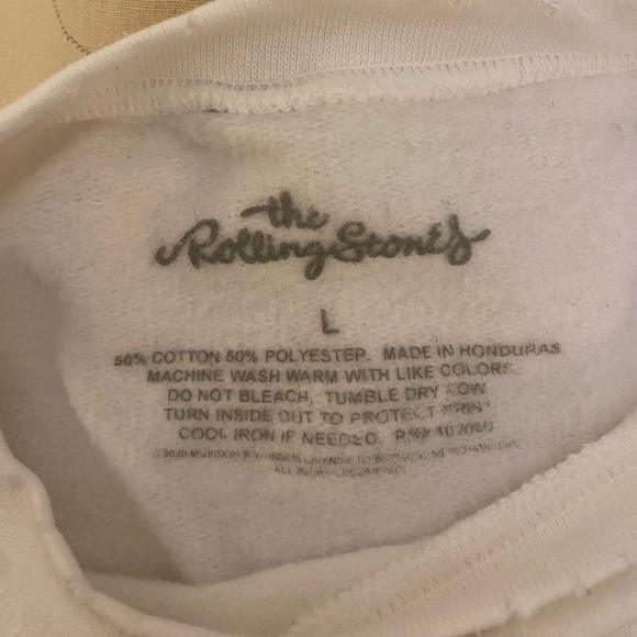 Urban Outfitters The Rolling Stones Lips Distressed Sweatshirt - Picture 8 of 8